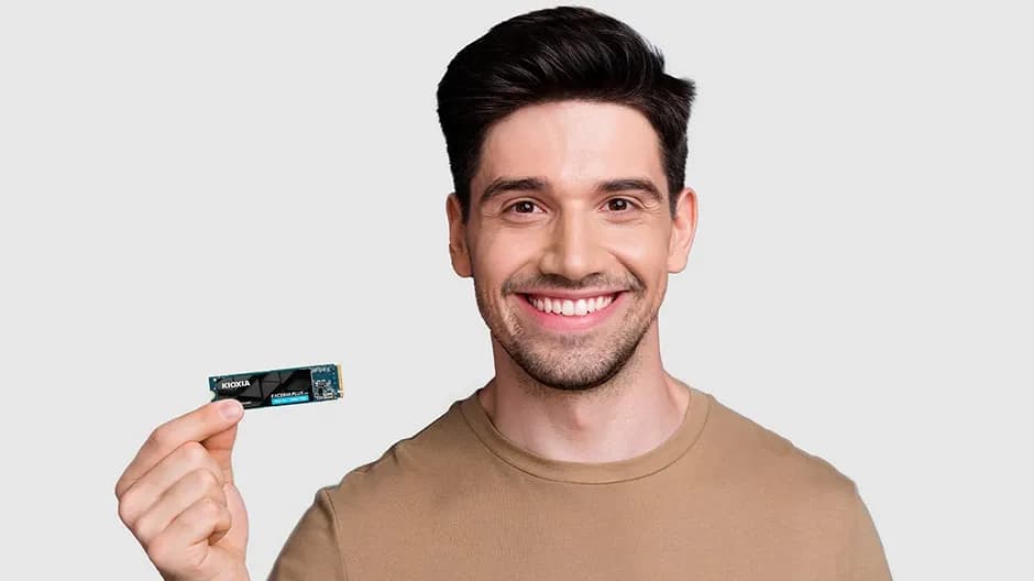 KIOXIA EXCERIA PLUS G4 2TB PCIe NVMe Gen5 x4 [LVD10Z002TG8]