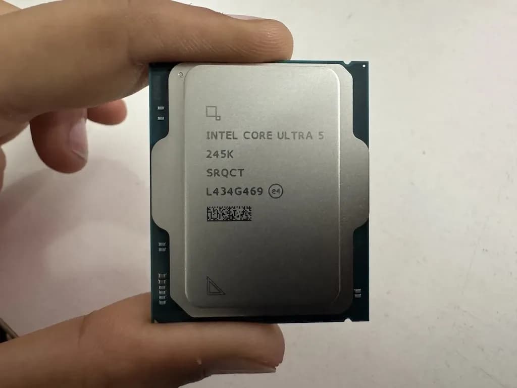 Процессор Intel Core Ultra 5 245K
